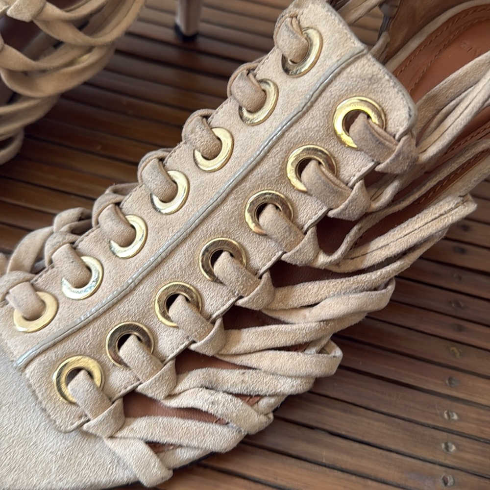 Givenchy Gladiator Sandal - Picture 6 of 8